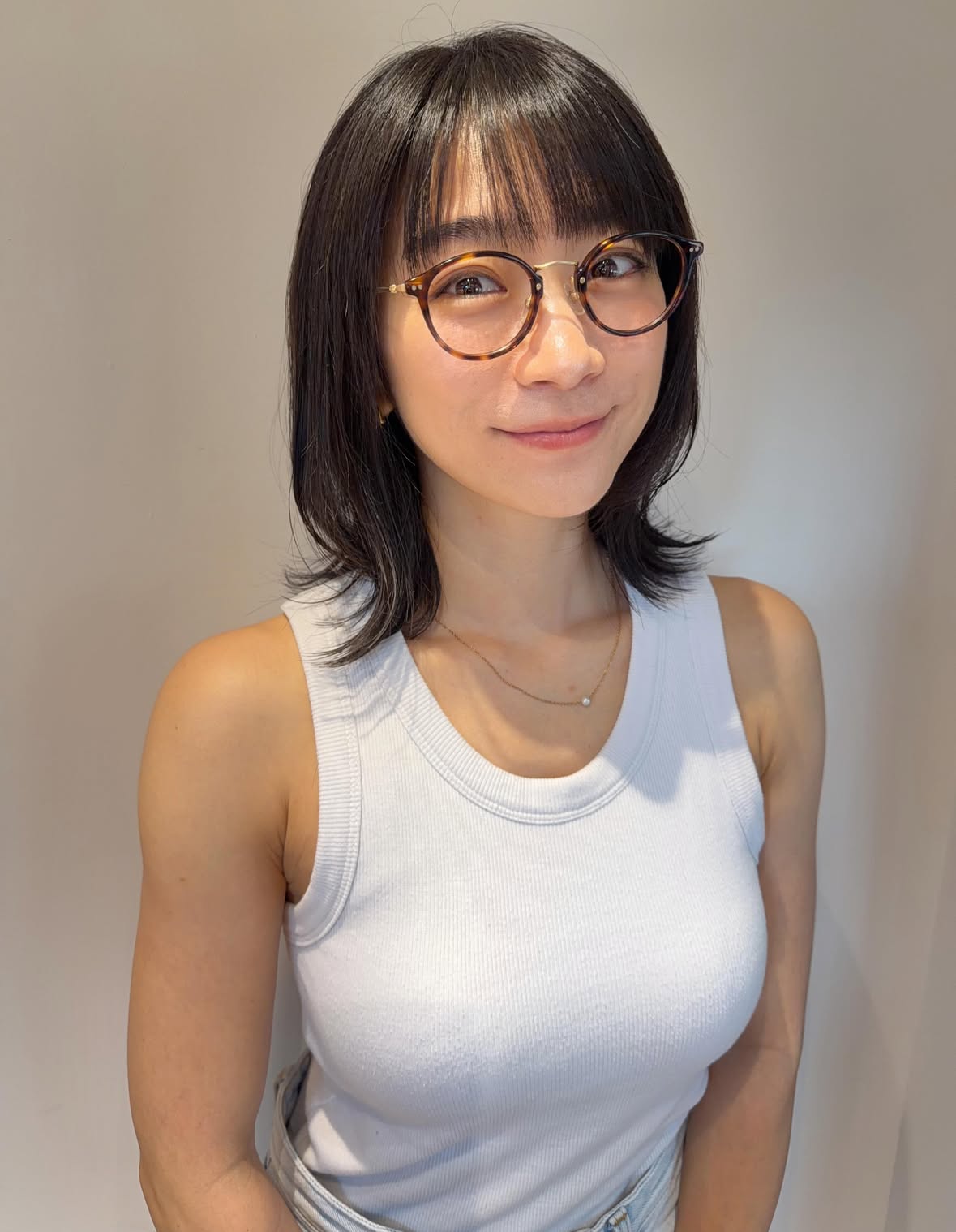 2ヶ月ぶりの美容室へ

自分のことを後回しにしすぎて…見られる仕事とは思えないほど間隔が空いてしまった。。。
カットとトリートメントでスッキリ☆

とりあえず長さを変えてないから、このまま伸ばすか考え中！
@arietta_baba さん素敵なカットありがとうございます！

#時東ぁみ #美容室 #haircut #cut #treatment