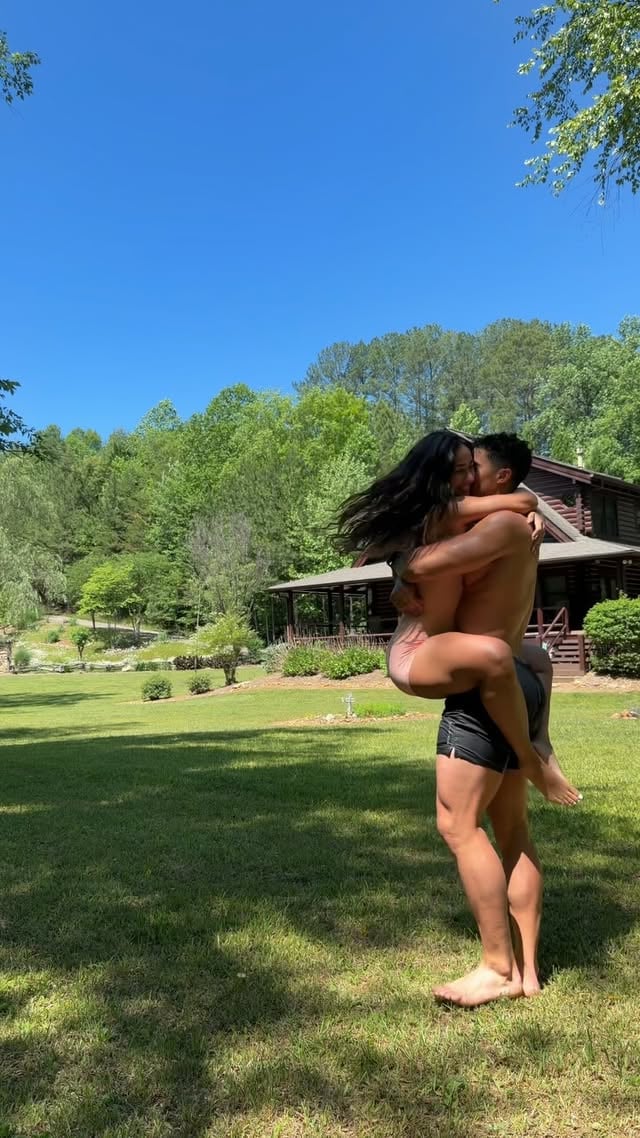 To love & be loved 🤍✨