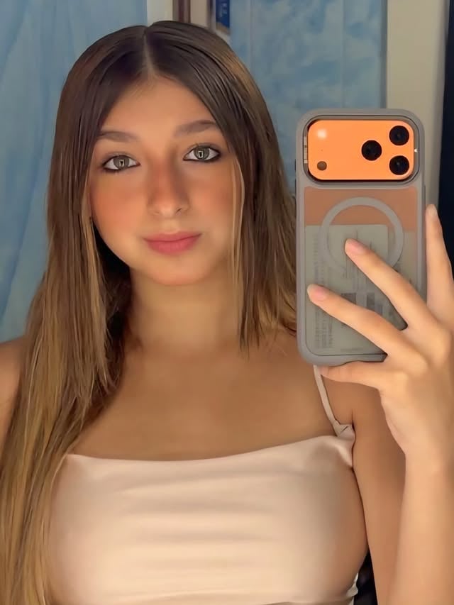"Siempre parece imposible hasta que alguien lo hace"✍️ Amate y cree en ti mismo primero porque esa es la base de todo lo demas que lograras!!💯✨️

Empezemos la semana con fuerza mi gente hermosa🙌🩷
