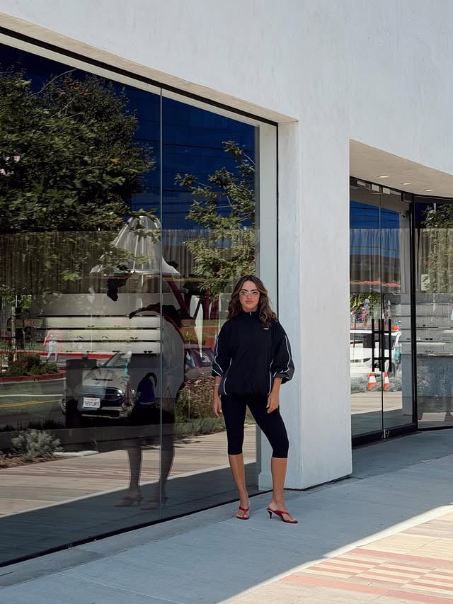 Hey LA, wasssup just casually been shopping for our second home. I think I found a store I like @oneractive girls 👀