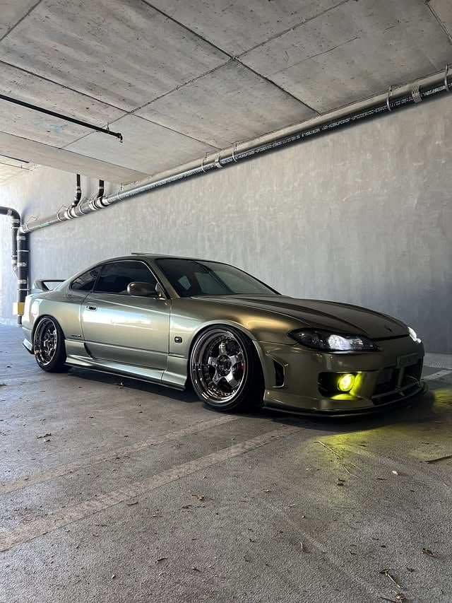 Neegah chrome