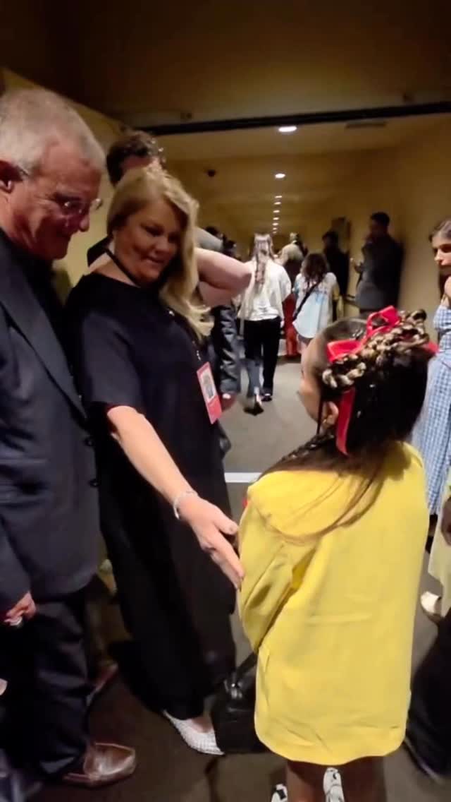 Tay Story 😆 Met Mom and Dad @taylorswift 

 @pixar @toystory thank you for the most magical night! #TaylorSwift #Toystory5