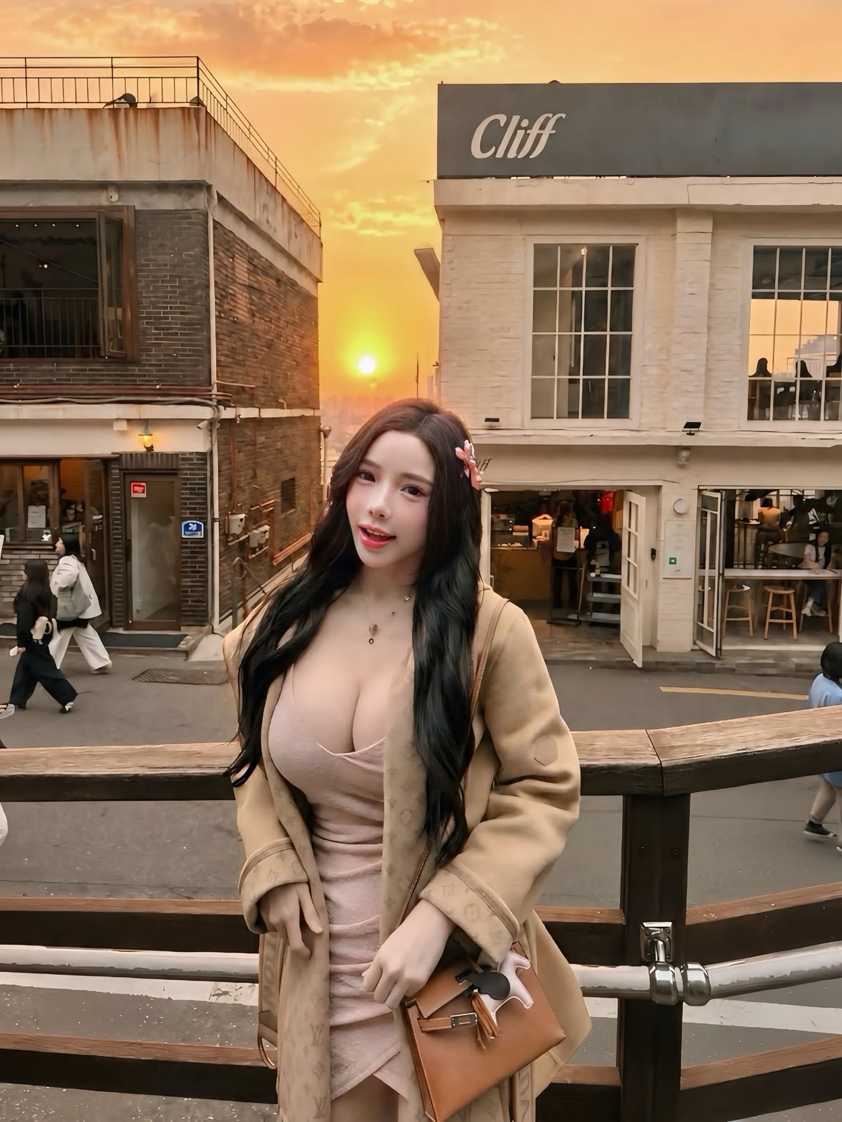 Beautiful sunset🌇🧡