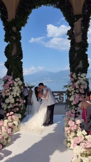 👰‍♀️🤵‍♂️❤️
