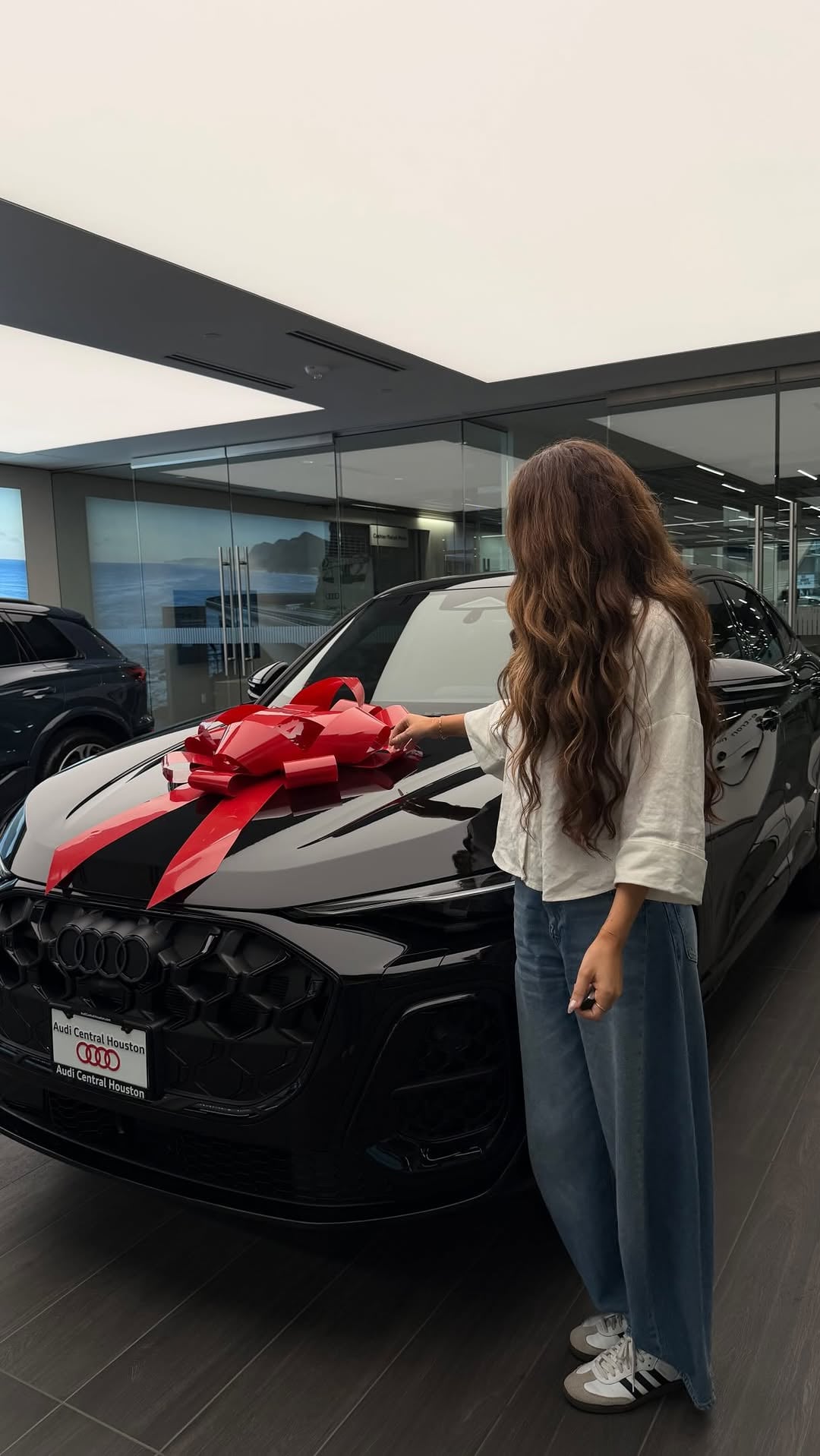 what should I name her?!🥹🖤

#car #newcar #austin #audi