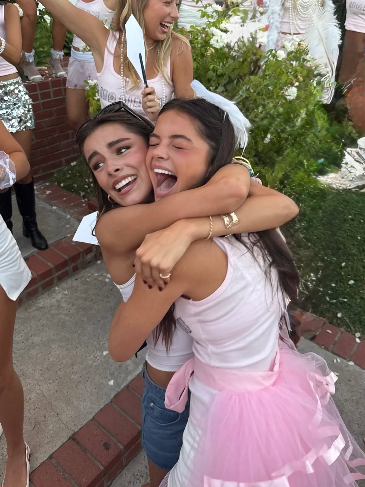 100 DAYS UNTIL BID DAY!!✉️ ✉️ Going down memory lane today and reminiscing on one of the best days of the year!We’re so excited to do it all over again soon and meet the girls who will make AXO their home this fall 💘✨

#axosdsu #sdsu