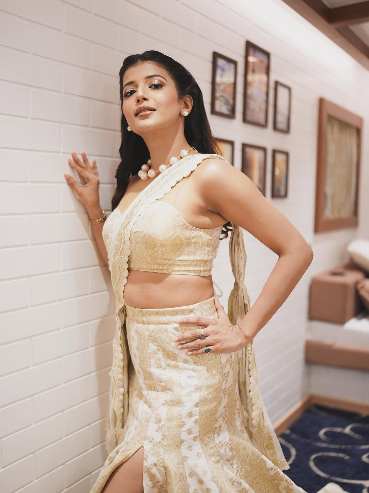 Are you excited for Fashion Ke Rang Rishton Ke Sang on @starplus ❤️ 

Designer @harshalds 
Photographer @dipu_the_wedding_filmer