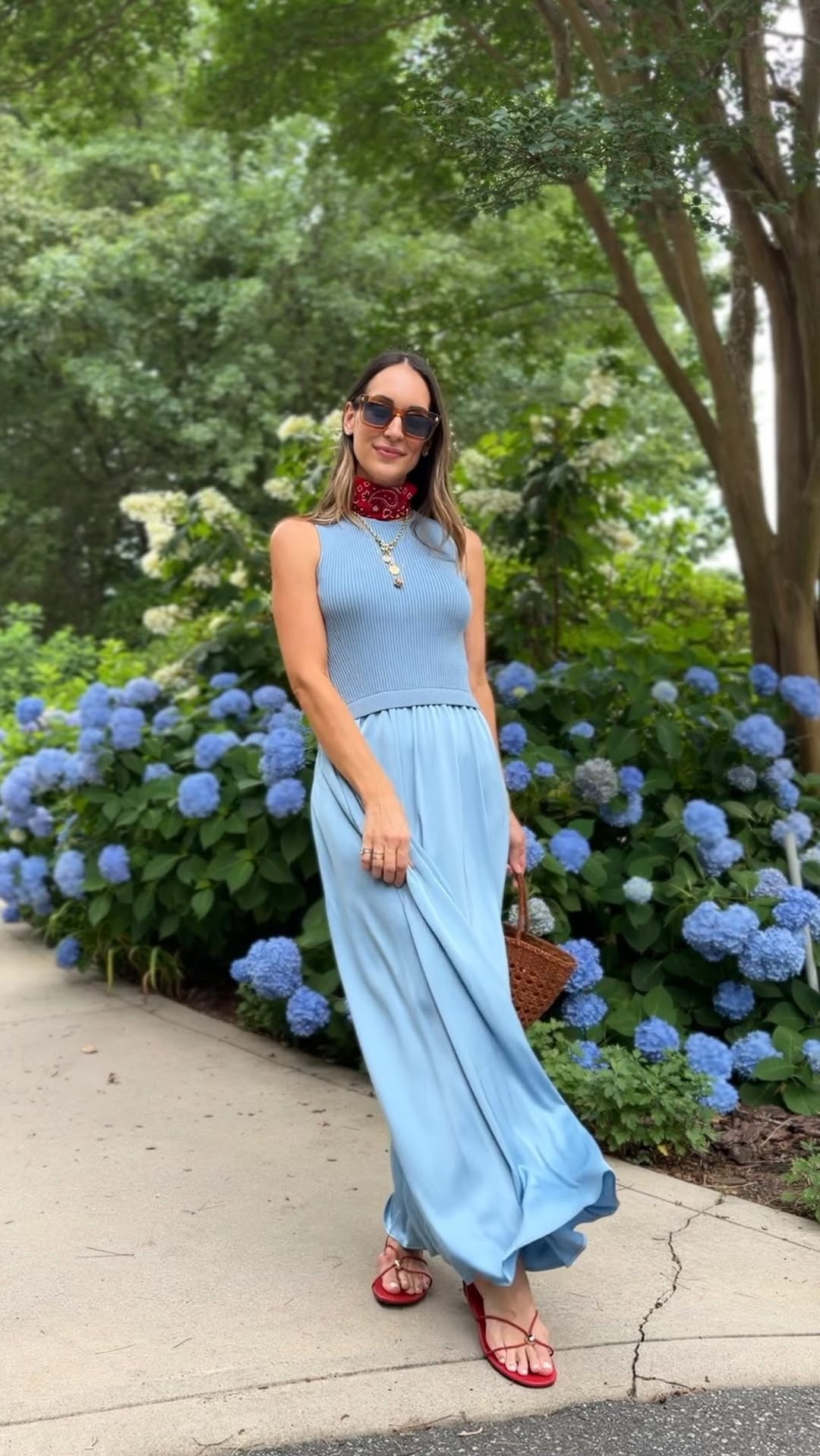Nature ASMR. 🍃🌤️ I was going to layer in music, but this is even better. 

Comment BLUE for links and sizing details (plus a handbag I’m eyeing that I think I have to have) -

Direct link to shop: https://liketk.it/6eFa2

#summeroutfitideas #maxidress