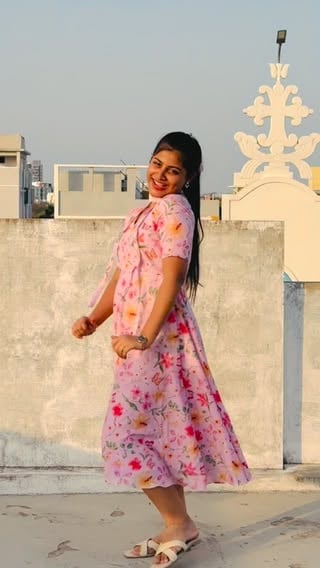 Trending …💗✨

@ansh.label 👗🫶

#trending #fyp #goviral #instagram #likhithatammainana