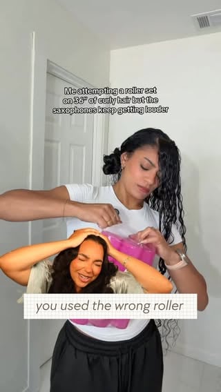 We gotta talk about these rollers!!! Class is in SESSION! ✨ #RollerSetUniversity week 1 just went live on Youtube and if you’re trying to get into your #rollerset era - I need you to come to class!! 😉🪮📖

@jasmeannnn sis! Call me next time!! 😉

👉🏽 Comment “CLASS” and I’ll dm you the link! 

#naturalhair #hairtips #straightnatural