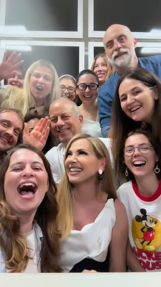 Abbiamo fatto un viaggio bellissimo insieme, durato 182 puntate!⭐️
Grazie alla mia squadra unica e insostituibile!❤️
E grazie a voi tutti per avermi seguito con così tanto affetto❤️
Ci rivediamo a settembre con @mattino5tv 💕💕💕