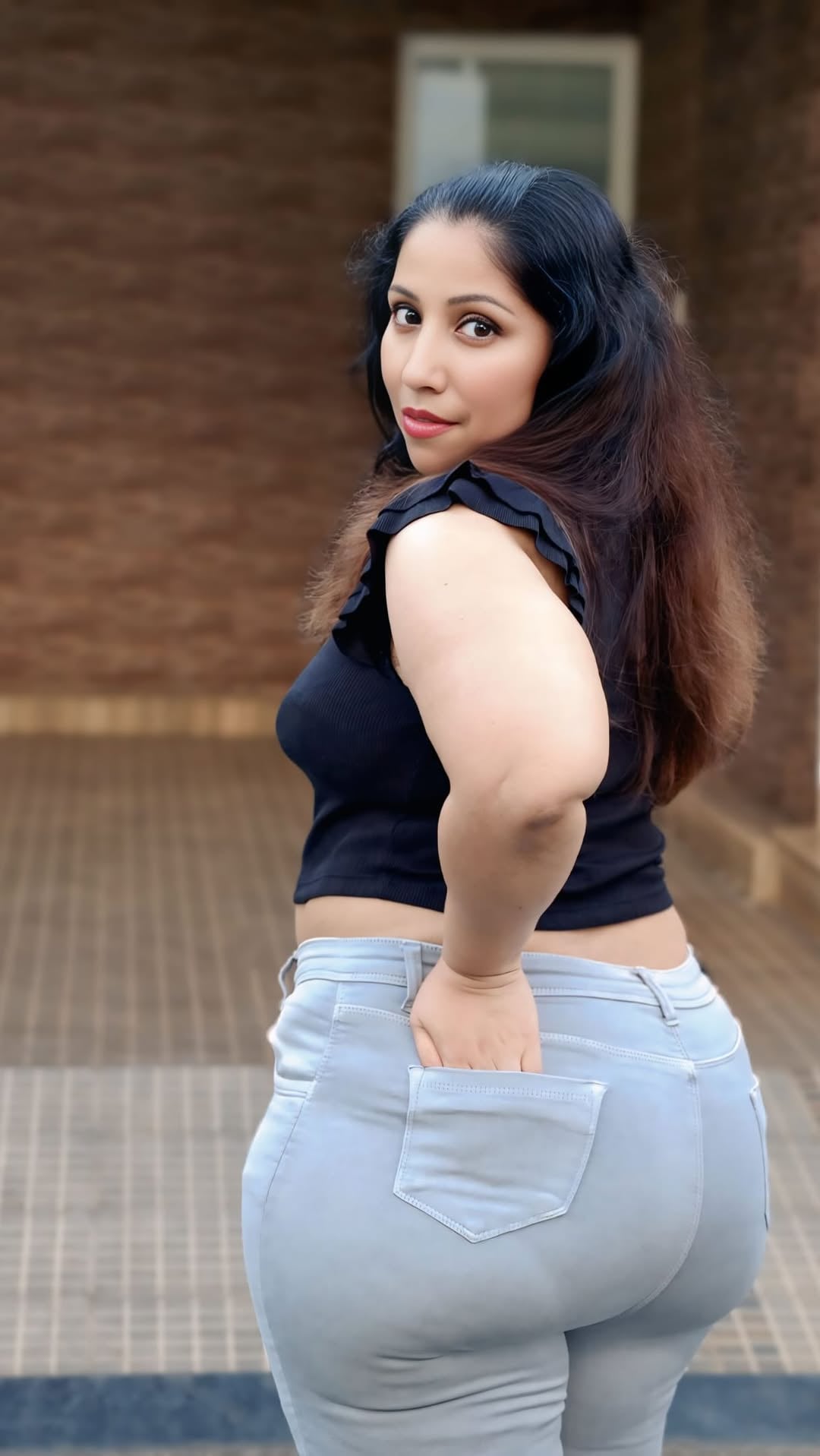 ɢᴏᴏᴅ ᴍᴏʀɴɪɴɢ ᴍʏ ᴅᴇᴀʀꜱ
💛🤍______________ ✨💫
.
.
.
.
.
.
#Kerala #godsowncountry#instagood #instadaily #instalike instagram interview instafitness trending trendingreels travel outfitoftheday viral makeup  kerala kochifashion goodvibes godsowncountry  instafashionvibesongs