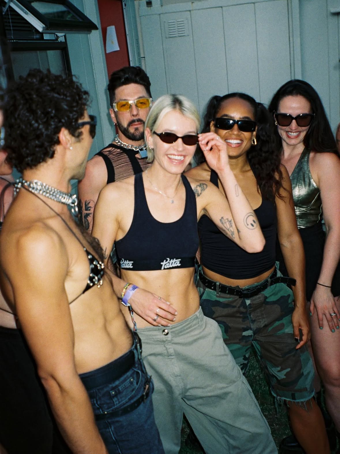 chaossss @fielddayfestivals 🫨🥵❤️‍🔥 London this was such an epic day. Whoever said a big stage couldn’t be viby we proved them wrong. Thx so much to all you qts for dancing on & off stage with me 🥰🥰

Pics by @capturecharles 
Videos @bloempotmedia