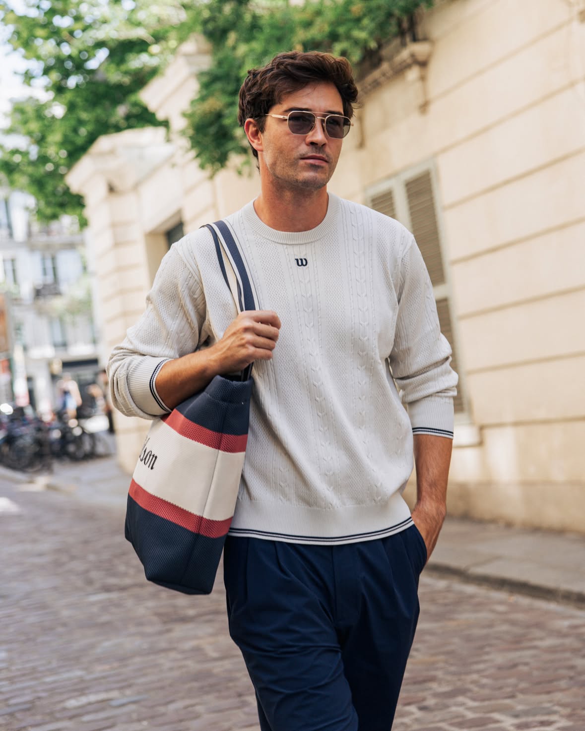 Entre deux matchs et quelques rues parisiennes. Always in style @wilson