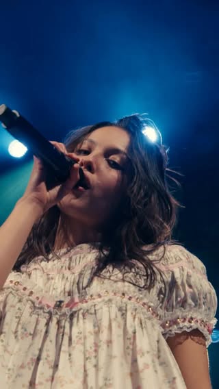 Olivia in Barcelona was (not) a bad idea right? Watch the Billions Club Live concert now on Spotify.