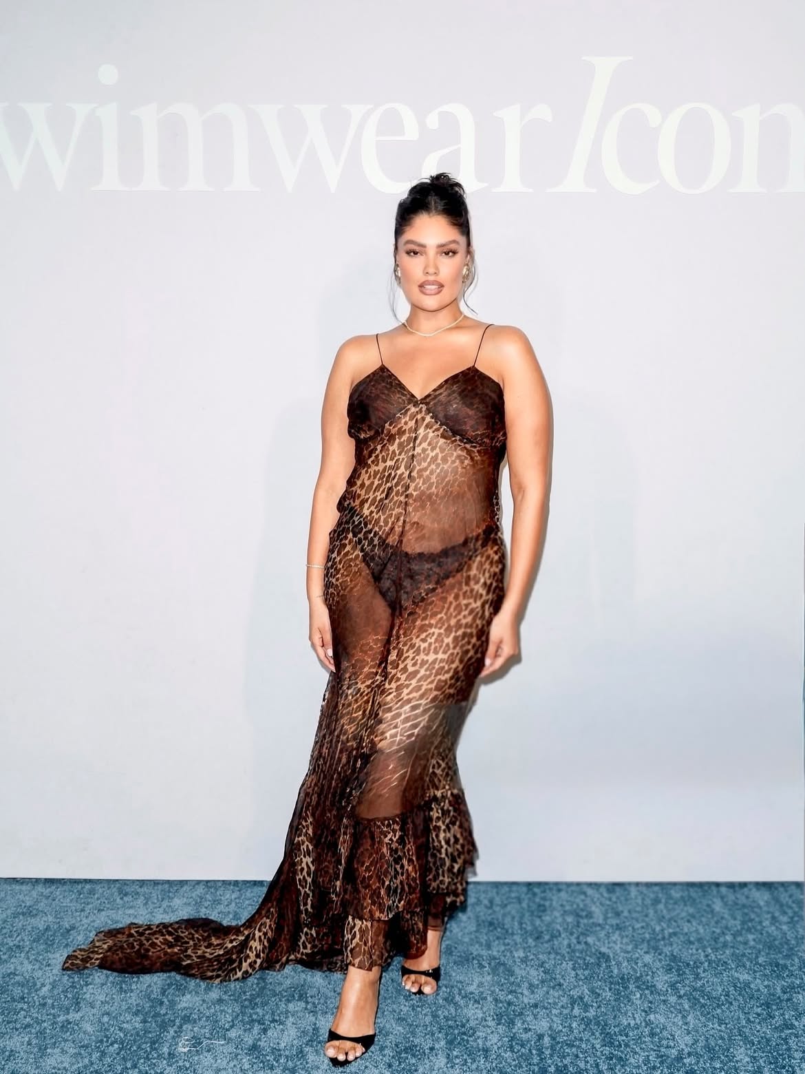Last night celebrating icons @swimwearicons ✨🫀