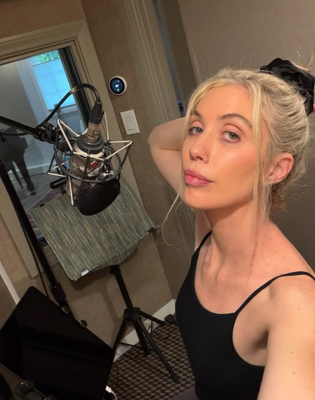 I’ve been seeing comments saying I’m back on drugs because of how my eyes look lately… 
Unfortunately they’re wrong. I’m still sober. 
This is just what a 39 year old single mom of two young kids (one with special needs) looks like when she decides not to wear eye makeup.🤣 
I find it funny when women wear little to no makeup we’re always asked. “Are you OK? Are you sick? You look tired. Are you on drugs?” 😭

ANYWAY I’ll have 15 years sober October 29 of this year, god willing! 🖕😭👏🙏❤️