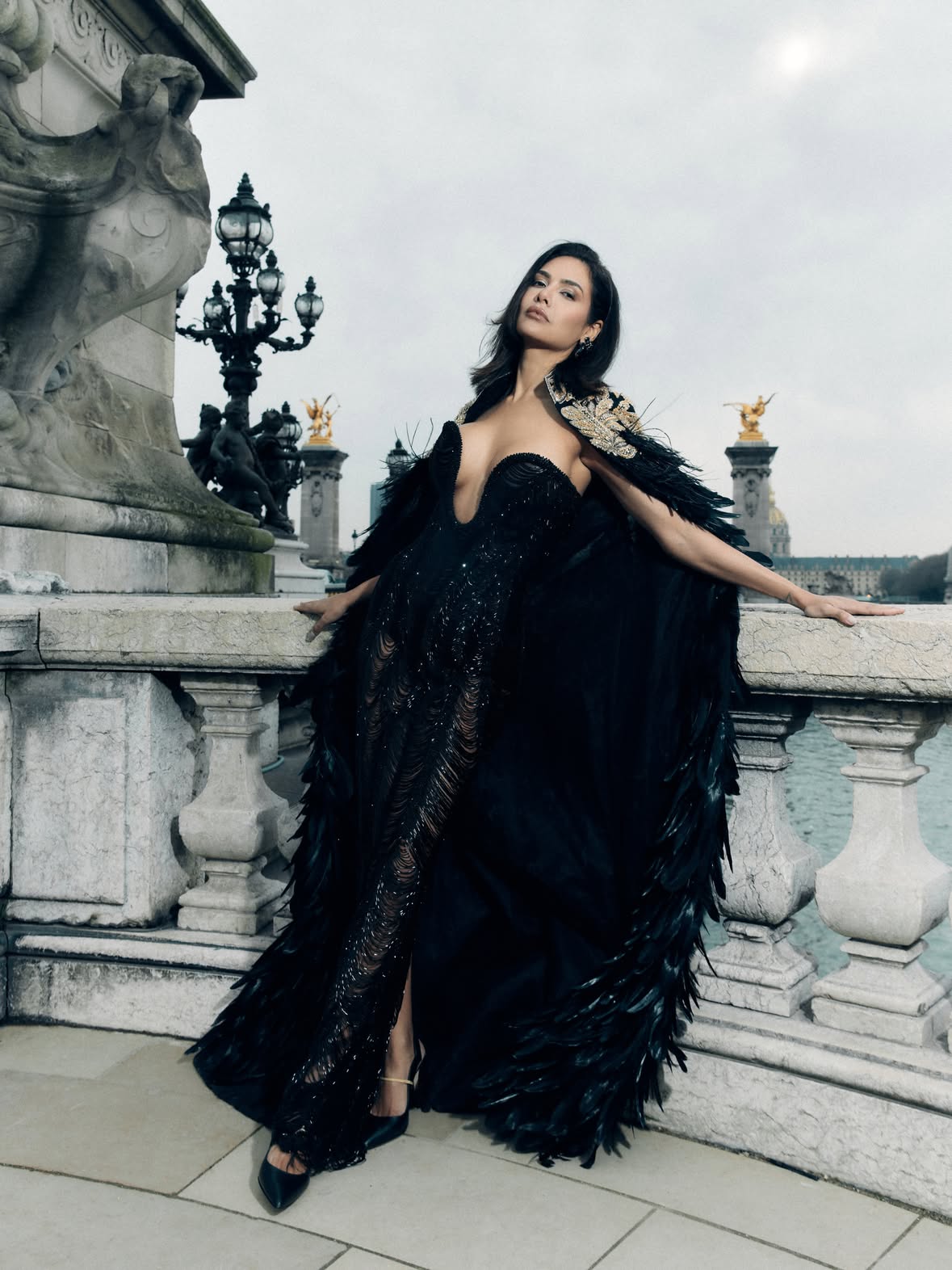 She wears transformation like a second skin.

#SAIIDKOBEISY
#CoutureSS26