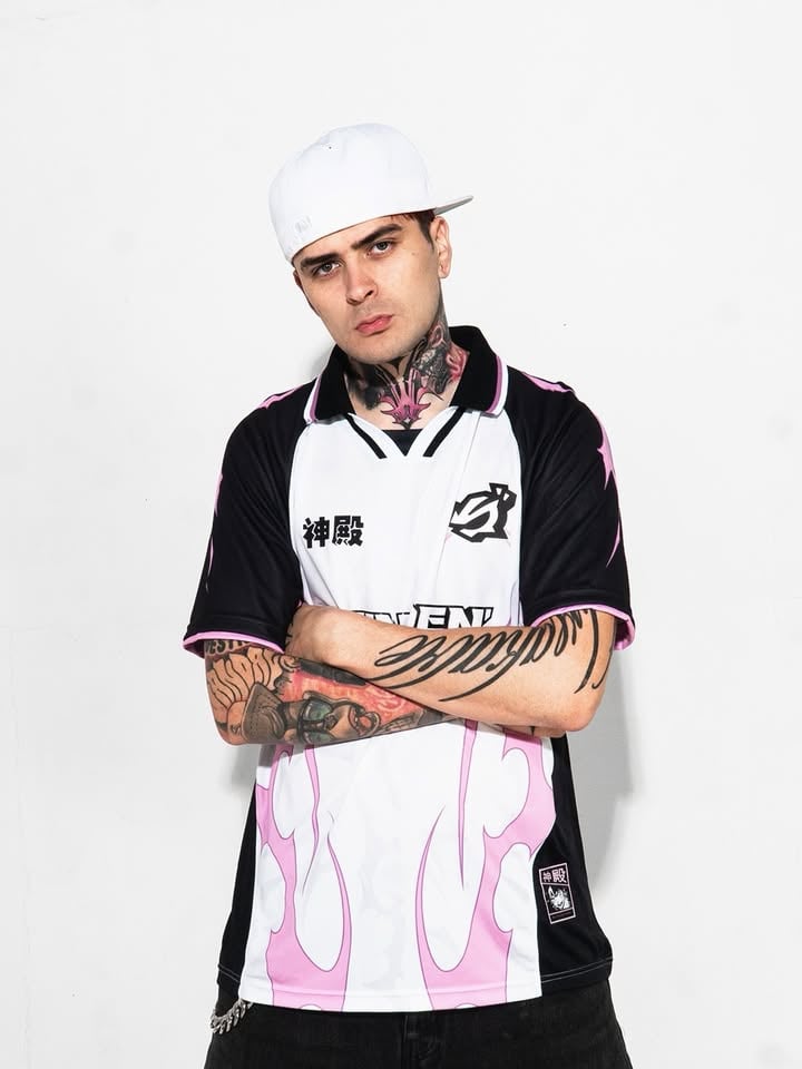 YA salieron las NUEVAS camisetas de @shindengg 😮‍💨😮‍💨😮‍💨 salieron pokas y podes conseguirlas en SHOP.SHINDEN.GG