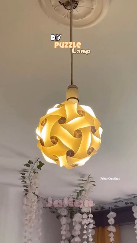 DIY puzzle lamp 🧩 
.
.
.
.
.
.

#diy #craft #puzzle #lamp #papercraft
