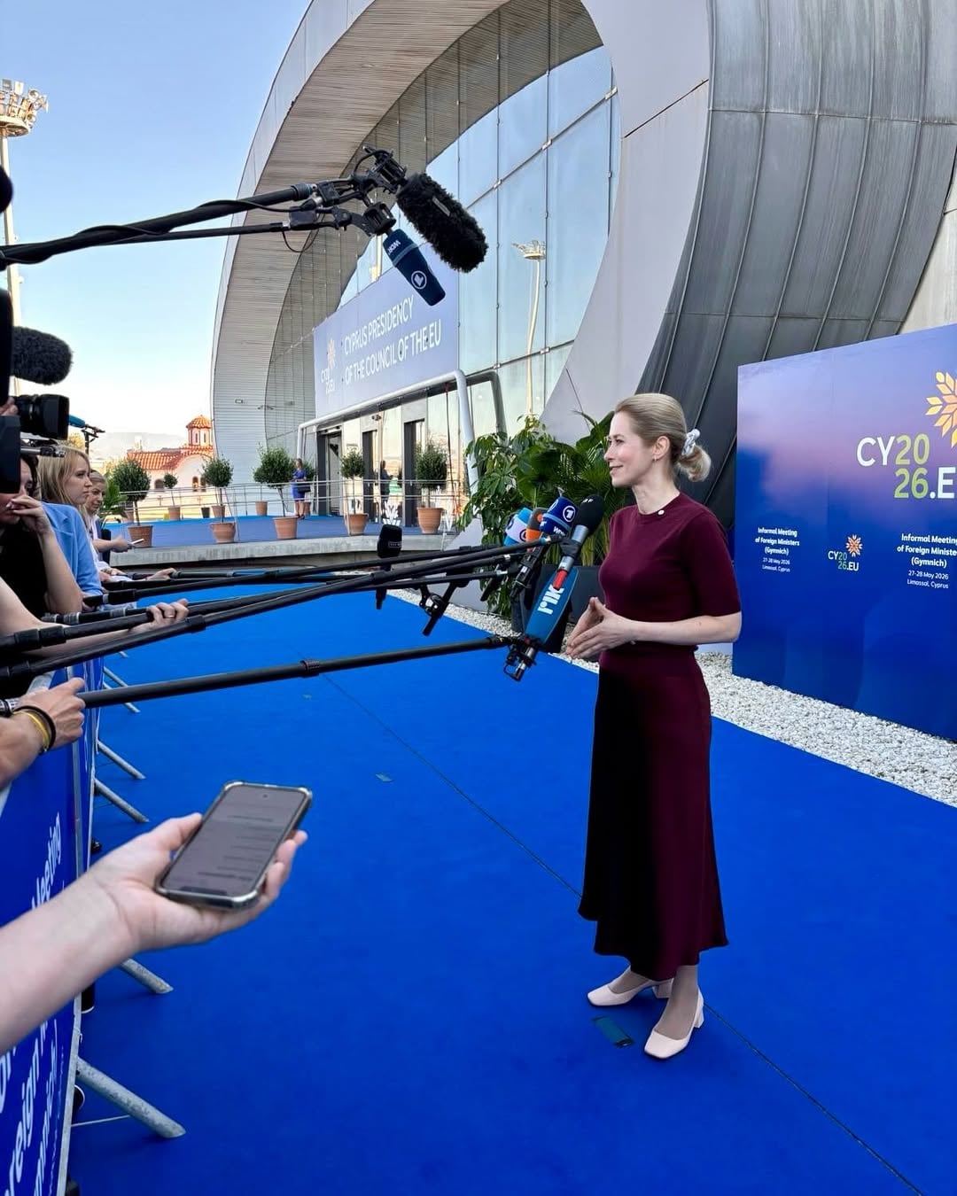 It was a pleasure to be in Limassol, Cyprus, for the informal meeting of EU Foreign Ministers. 

We were joined by Saudi Foreign Minister Prince Faisal and India’s Minister of External Affairs, Dr Jaishankar.

We had very open and good discussions:

🔹Iran – The Strait of Hormuz remains caught in a dangerous grey zone between war and peace. There is now a tenuous diplomatic push to extend the ceasefire and reopen the strait. Any first phase agreement between the U.S. and Iran must be followed by deeper talks about the nuclear stockpile, and other critical issues for regional security. The EU can contribute with technical expertise. We are also helping to protect the freedom of navigation in the region, including through our operation Aspides. We have already reinforced the mission with more ships.

🔹Russia – The dynamics of the war are shifting in Ukraine’s favour. Russia is on the back foot, militarily, economically, but also diplomatically. But as the latest strikes on Kyiv have shown, Russia still shows no genuine interest in peace. Today, we discussed our own European core security interests regarding Russia. We had thorough discussions on what concessions Europe should ask from Moscow, and what our red lines are. And one thing is very clear: Europe will never be a neutral mediator between Russia and Ukraine, because we are on Ukraine’s side and we are defending our own core security interests. 

There was a strong unity among Foreign Ministers today. Thank you again @ckombos and @cy2026eu for organising this meeting and for the hospitality that you have shown to all of us here.