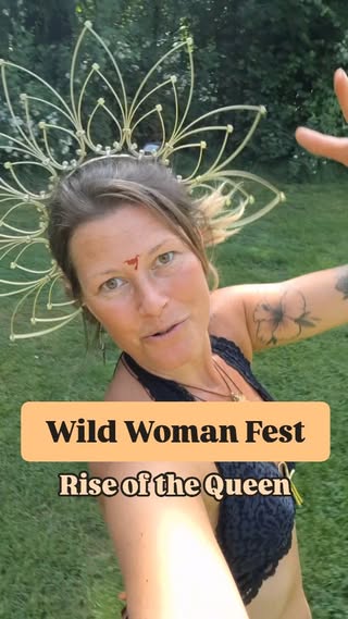Hallo fantastische vrouw,

Ben jij nou ook nieuwsgierig naar wat ik allemaal uitspook op Wild Woman Fest en wat wij hier allemaal doen met al die andere fantastische vrouwen?

Nou, ik zal je wat verklappen...

Morgen zijn er nog tickets verkrijgbaar. 😍

Dus trek je stoute wilde schoenen aan en kom naar Wild Woman Fest.

Echt, het is een dag vol verbinding, creatie, je vrouwelijkheid omarmen en zakken in sisterhood.

Een dag waarop je weer even mag voelen hoe fijn het is om samen te zijn met andere vrouwen. Om jezelf te laten zien. Om te delen, te lachen, te dansen, te ontdekken en gewoon helemaal jezelf te zijn.

Het voelt echt als een warm bad waar je in thuiskomt.

En eerlijk? Ik vind dat elke vrouw dit minstens één keer zou moeten ervaren.

Dus voel je een klein kriebeltje, een nieuwsgierigheid of misschien al heel lang een roep?

Kom gewoon.

Klik op de link, koop een kaartje of kom hierheen en betaal aan de deur.

Kom, kom, kom naar Wild Woman Fest! 👸🔥

Misschien zie ik je morgen wel.

https://www.wildwomanfest.net/online-store/WWF-2024-1-day-ticket-Special-Discount-p651309069

#wildwomensisterhood 
#wildwomen 
#femininehealing
#sisterhoodrising 
#sisterhood
