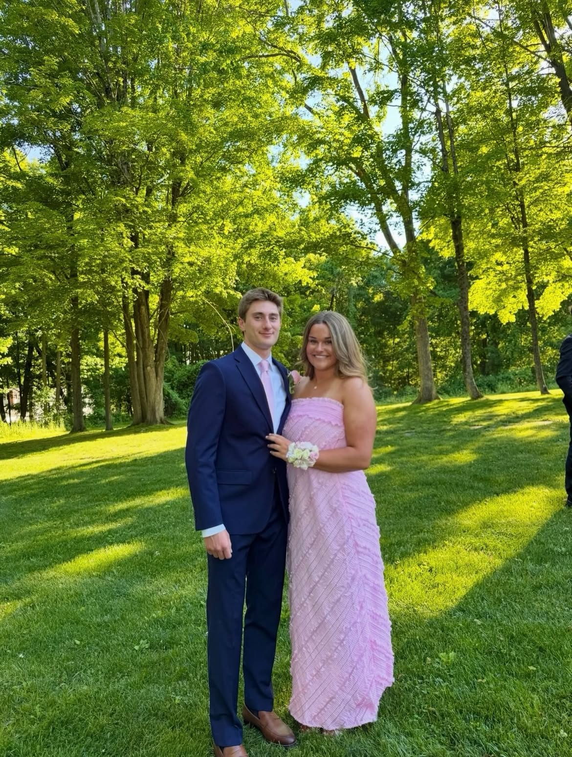 happy prom🪩💗