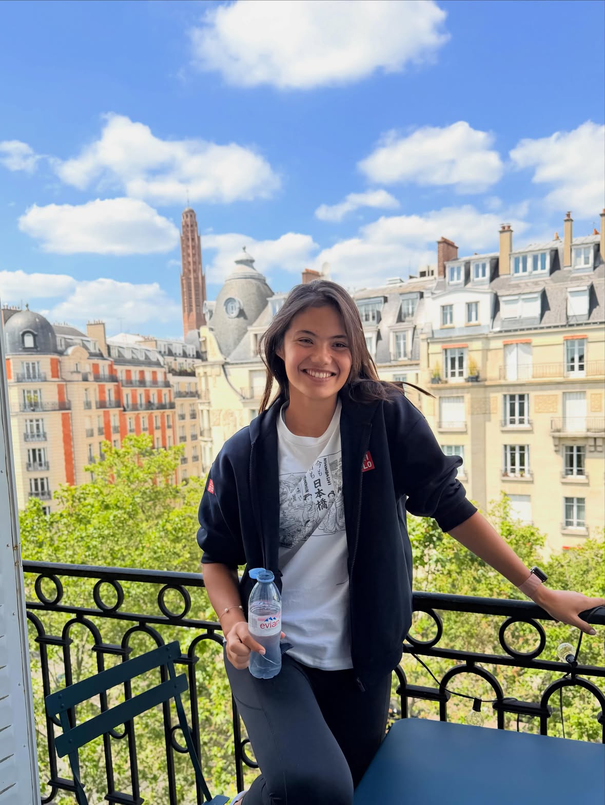 🇫🇷 paris minutes / cosiest home from home, merci beaucoup @airbnb <3