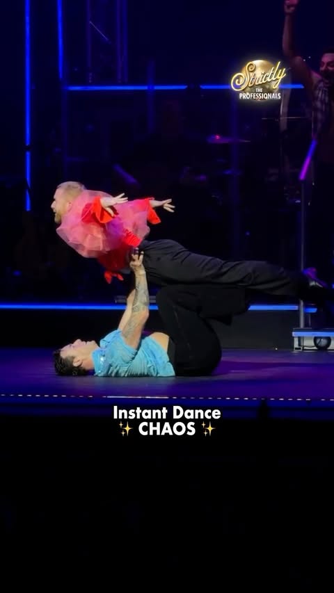 The London Palladium stage didn’t know what’d hit it when THIS happened! 🤭

Share your favourite Instant Dance memory in the comments. There has been some FAB-U-LOUS ones on the #Strictly Pro tour! 🤩

#StrictlyComeDancing #StrictlyProTour