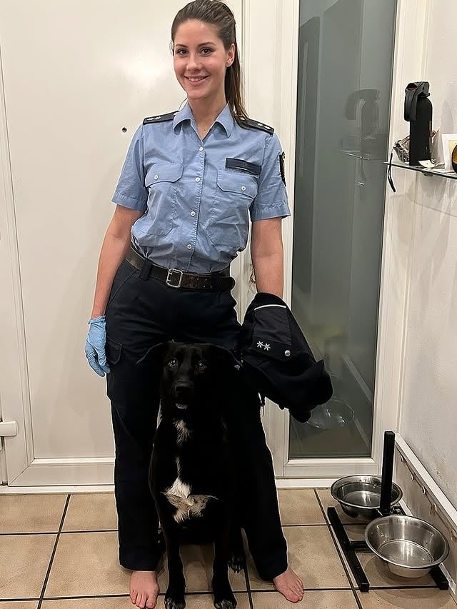 Guten Morgen ☀️. Gut geschlafen ? Was wolltest Du als Kind immer werden und was machst Du jetzt beruflich ? Ich wollte immer zur Polizei .Tja erstens kommt es anders, und zweitens als du denkst 😉

Good morning ☀️. Did you sleep well? What did you always want to be when you were a kid, and what do you do for a living now? I always wanted to join the police. Well, first of all, things don’t always turn out the way you expect, and second, life has a way of surprising you 😉

Buenos días ☀️. ¿Has dormido bien? ¿A qué querías dedicarte de pequeño y a qué te dedicas ahora? Yo siempre quise ser policía. Bueno, primero las cosas salen de otra manera, y segundo, no siempre sale como uno piensa 😉

Buongiorno ☀️. Hai dormito bene? Cosa volevi diventare da grande quando eri bambino e di cosa ti occupi adesso? Io ho sempre voluto entrare in polizia. Beh, prima di tutto le cose vanno diversamente da come te le immagini, e poi… 😉

Goedemorgen ☀️. Heb je goed geslapen? Wat wilde je vroeger worden en wat doe je nu voor werk? Ik wilde altijd bij de politie. Tja, het loopt vaak anders dan je denkt 😉

Bonjour ☀️. Tu as bien dormi ? Qu’est-ce que tu rêvais de faire quand tu étais enfant, et quel métier exerces-tu aujourd’hui ? J’ai toujours voulu être policier. Eh bien, d’abord, les choses ne se passent pas toujours comme prévu, et ensuite, on ne sait jamais ce que l’avenir nous réserve 😉

Unbezahlte Werbung wegen Markennennung 

#dream #job #childhood #love #❤️