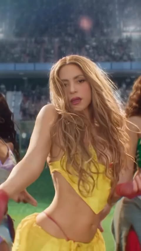HIT! ⚽️ DAI DAI di Shakira & Burna Boy è schizzata sulla vetta della classifica settimanale di YouTube.

Durante la sua prima settimana il videoclip della canzone ha totalizzato 46.6 MILIONI di visualizzazioni sulla piattaforma, conquistando immediatamente il primato del video musicale del 2026 di un’artista femminile occidentale più visto di tutti.

Attualmente il video ha già superato la soglia dei 50 MILIONI, ed il singolo ha sfiorato 70 MILIONI di ascolti su YouTube Music.