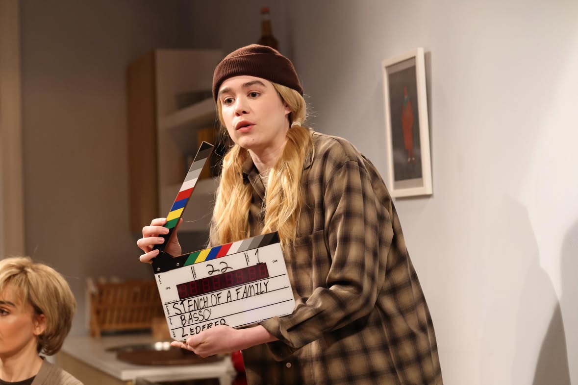 Season Fifty Wern🎬 

And btw this summer I’m doing a run of shows at SoHo playhouse in NYC (@dukestheshow ) if u guys are around… t*ckets are on s*le n*w xoxo