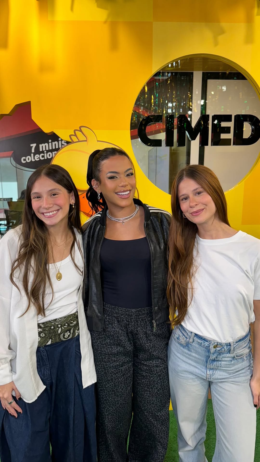 Quem amou esse encontro? As besties tão precisando de uma aula de dança…quem concorda respira 😂 #carmed #cimed #besties