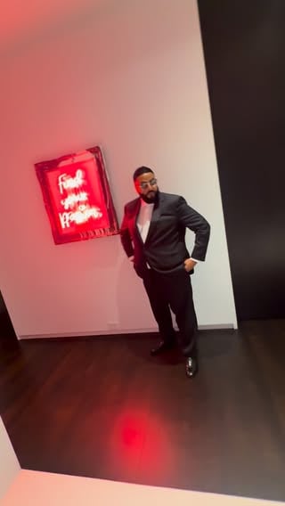 Toe to head moments , BILLI 
Brioni 🤵🏻‍♂️
Santoni 👞
Love is the only way @wethebest