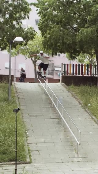 Pocket DUOS: Lisbon starts tomorrow!🇵🇹 
@patrickpraman & @devinlopezz 
@skankiee & @enriquemayor 
@carlosribeiro91 & @marcos_rdsj 
@jake_yanko & @bennet_ra 
@alexeyred & @dmitrybrylev 
5 DUOS • 10 DAYS • 1 CITY 
22.000€ Prize Money on the Line✔️ 
Behind the Scenes Documentary drops tomorrow 6pm CET before we are releasing all 5 incredible parts in the upcoming weeks!
 
🌉 VFX: @lafonda_harris 
📹 BTS: @domschneider