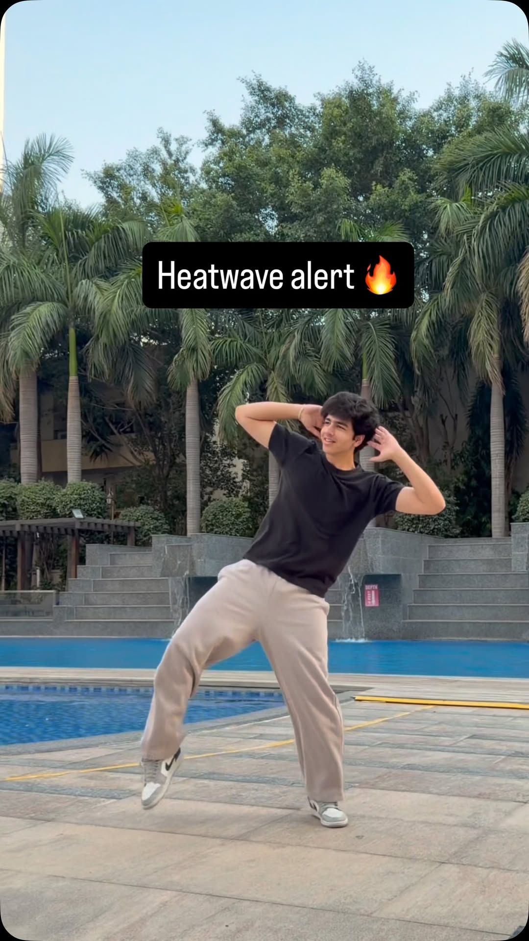 What song should I dance to next?

Drop your favourite song in the comments 👇

I’ll pick one from the most requested songs and make my next dance reel on it. 🔥
.
.
Dc: @gaurav.thukral 
#dancingboy #lovefordance #dance #sheesha #arnav