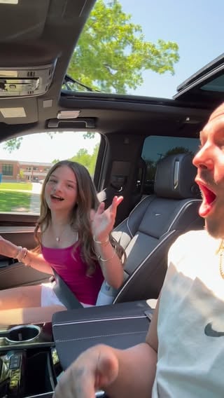 Now I’m 2 hard for the f**kin radioooo

#fyp #explore #fatherdaughter #fatherdaughterlove❤️