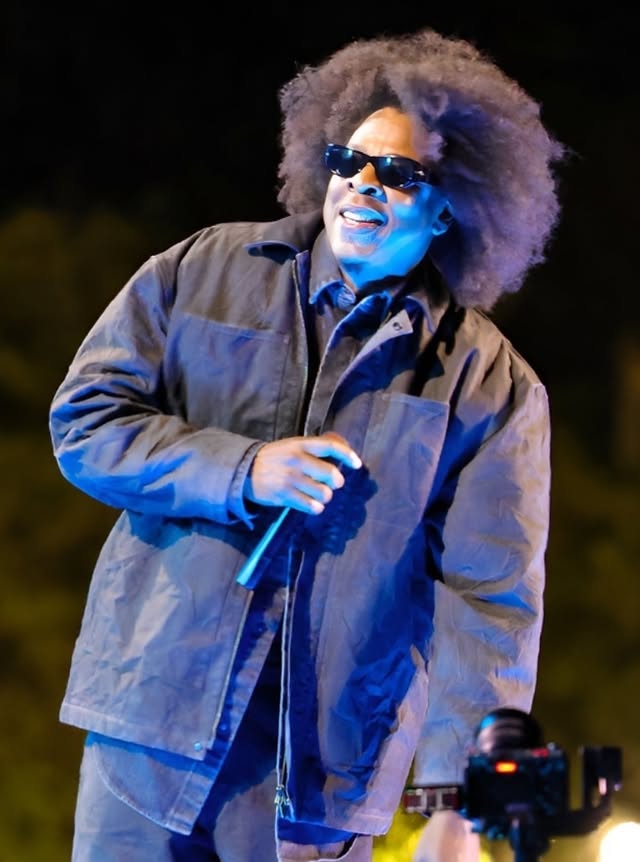 In his first solo concert in six years, Jay-Z seemingly took aim at Drake, Kanye West and Nicki Minaj during a freestyle at Roots Picnic 2026. Read more at the LINK IN BIO.

#JayZ
#RootsPicnic
Photos: @backgrid_usa