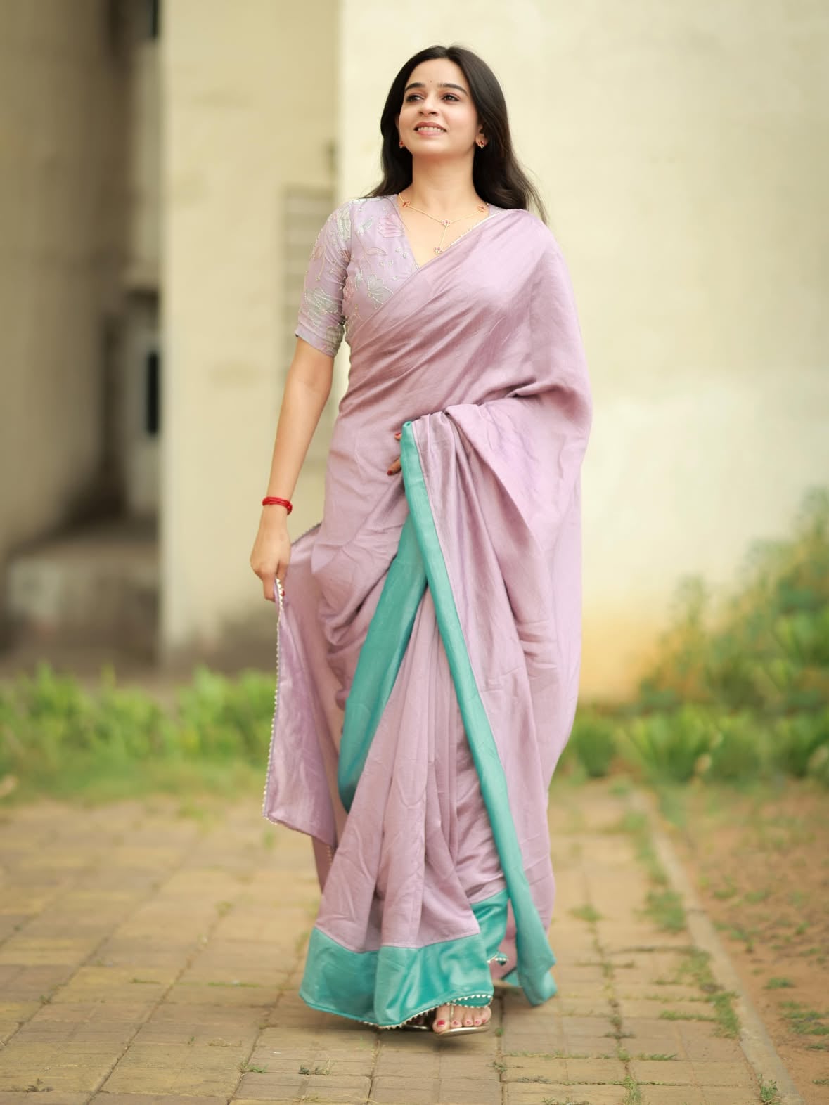 “Saree state of mind”.