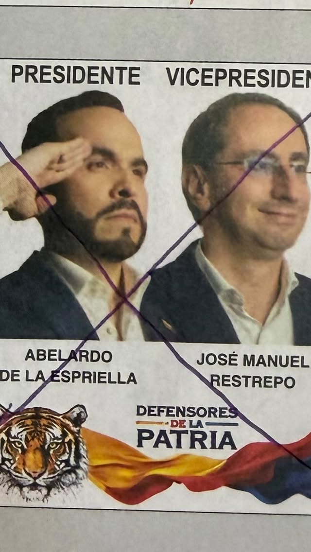 #firmesporlapatria por el bien de #colombia vota por @delaespriella_style no a los de siempre