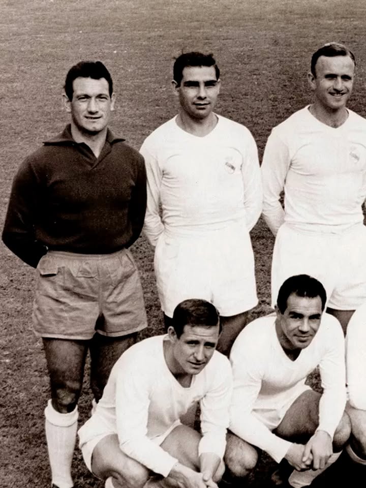 🔙 68 years since the third European Cup!
👏 ¡68 años de la tercera Copa de Europa!
#OTD | #RealFootball