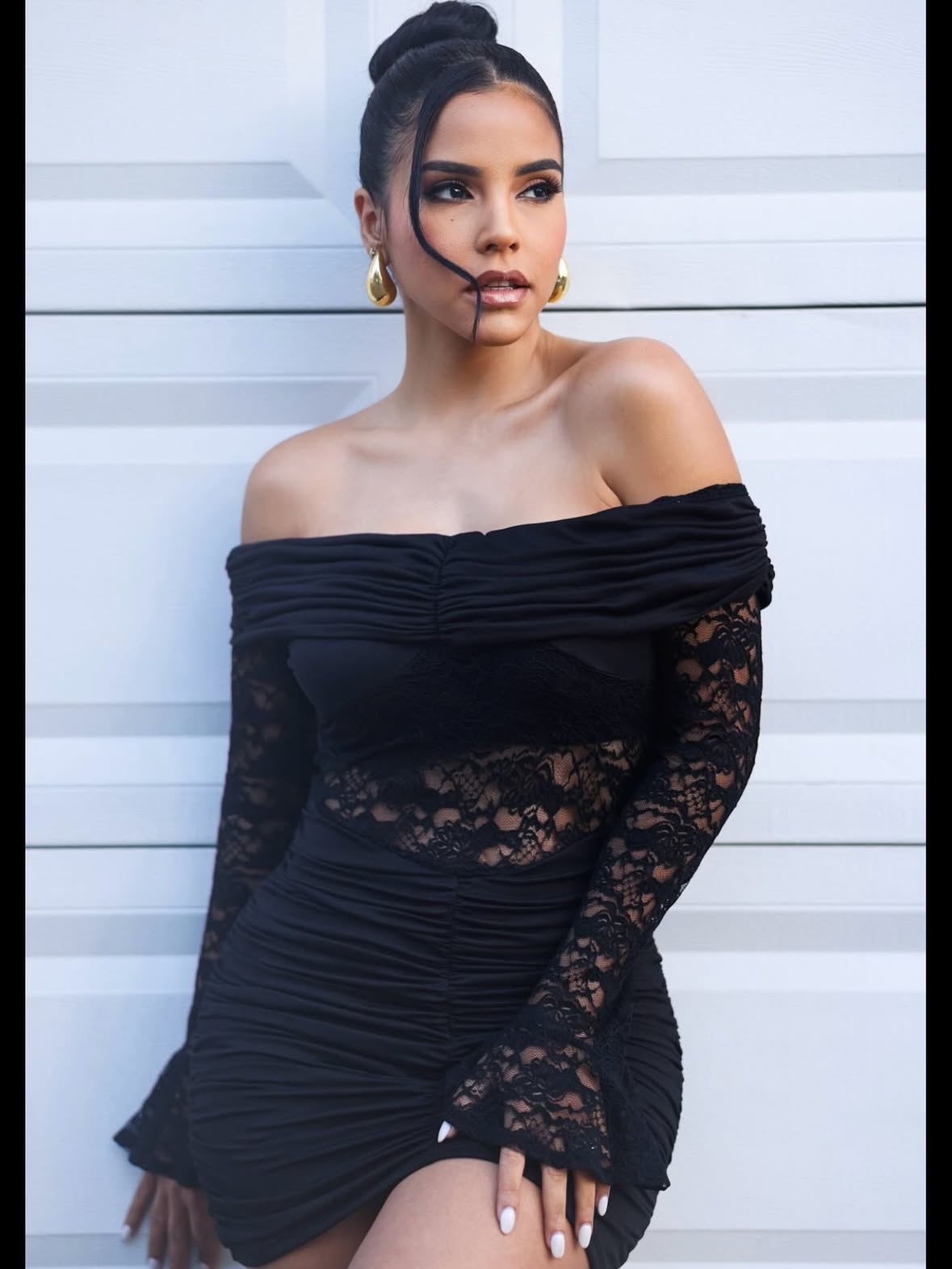 La confianza siempre será atractiva…🖤

Dress: @tiendamabeloficial2 

Accesorios: @victoriaaccesory19 

Hairstyle: @jafreguerrero 

📸 @miguelbarettt