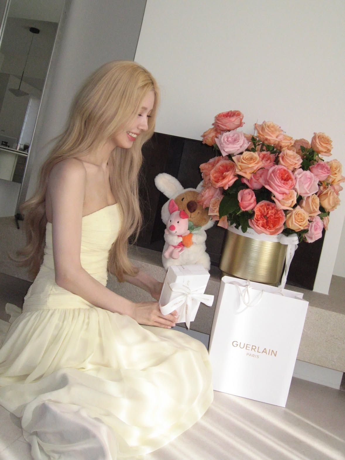 @guerlain @fastpapermag #guerlain #겔랑 ✨흰착부터🪽🍯🐝