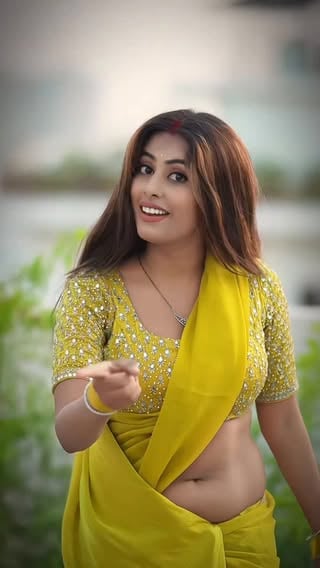 Papa ke pari 🧚‍♀️ 
@shivamyadav_sk96 
@riyaprajapati__777 
@_shivamsinghofficial