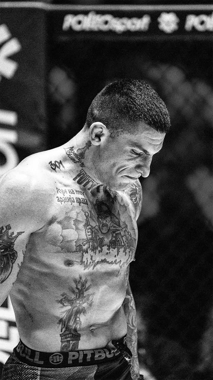 The atmosphere was electric. The dream felt close.
But some stories need another chapter.

The belt wasn’t meant to leave with the Joker this time, but if there’s one thing we’ve learned over the years, it’s that writing off @ilkemma is never a smart idea 🃏