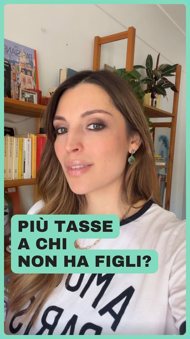 La Germania ha aumentato - ed aumenterà ancora - i contributi sociali per gli over 23 che non hanno figli. Una scelta nata con l’obiettivo di sostenere il sistema di welfare con una popolazione sempre più anziana e una denatalità crescente. Secondo voi è una buona idea? 👀🇩🇪
Ne parla su The Essential, nell’episodio di sabato 30 maggio 🎧