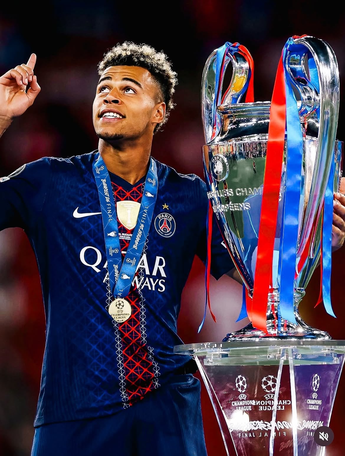 BACK 2 BACK @championsleague 🏆🏆

WHATAFEELING 💫

Dieu est grand ☝🏾