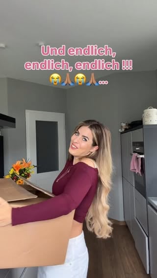 IHR bekommt die Geschenke !🎁 🥳🥹 | Anzeige 

Denn more feiert ab Sonntag 7.6 11 Uhr einen Monat lang Geburtstag !😍 

🎁🎁🎁🎁🎁🎁🎁🎁🎁🎁🎁🎁 Deswegen dürfen sich hier 15 von euch ihre 3 Wunsch Produkte aus allen Restocks und neuen Produkten aussuchen !!🤯🤯🤯 

Teilnahme: 

✅ mir folgen 

✅ Liken und kommentieren 

➡️ Zusatz los: Teilen. ✅= nochmal die Chance auf 5 x 100€ more Gutscheine zusätzlich !🥳🎁🎁🎁🎁🎁 

🚨🚨 Sonntag gibt’s mit Code „BIENE“ bis zu 40% Rabatt !!

Und all diese Produkte kommen zurück: 

🧋RESTOCKS

Protein Iced Coffee - limitiert auf 1 pro Sorte pro Bestellung ⚠️
•⁠ ⁠Brownie Marshmallow 
•⁠ ⁠Creme Bruleé
- Dark Chocolate Cookie Crumble

Protein Iced Coffee - limitiert auf 2 pro Sorte pro Bestellung ⚠️
•⁠ ⁠Coffee Lover
•⁠ ⁠S’mores 
•⁠ ⁠White Crunchy Almond

Milkyccinoed Matcha
•⁠ ⁠Latte Pistachio White Chocolate
•⁠ ⁠Strawberry Cheesecake
•⁠ ⁠Original

Milkyccino®️ (1 pro Bestellung)
•⁠ ⁠Stawberry & Raspberry Swirl

Zerup 
•⁠ ⁠Cherry kissed Pomegranate
•⁠ ⁠Hugo
•⁠ ⁠Moreperello
•⁠ ⁠Mojito
•⁠ ⁠Strawberry Daiquiri
•⁠ ⁠Pina Colada
•⁠ ⁠Pear Melisse
•⁠ ⁠Watermelon
•⁠ ⁠Cola Lime
•⁠ ⁠Barista Brown Sugar
•⁠ ⁠Barista Cinnamon
•⁠ ⁠Mango Lime
•⁠ ⁠Pineapple
•⁠ ⁠Peach Hibiscus Iced Tea
•⁠ ⁠Infused Cucumber Lemon

More Protein Milshake Style
•⁠ ⁠Cinnalicious

More Vegan Protein
•⁠ ⁠Cinnalicious

•⁠ ⁠Statisbites - Dark Chocolate Hazelnut (Tray)
•⁠ ⁠Protein Bar „Apricot Cheesecake“ (Tray)

🚨 + diese Produkte kommen NEU: 

🎂 NEUE PRODUKTE
Waterbottle 
•⁠ ⁠Pink Confetti Design

Protein 
•⁠ ⁠Sahne (Pink Design)

Zerup 
•⁠ ⁠Blackcurrant & Kiwi Berries
•⁠ ⁠Mocktail - Caipirinha
•⁠ ⁠Pink Boost (Pink Design)

Mineral Complete 2.0 

🥳🥳🥳🥳 

Was davon ist dein Highlight ??😍❤️ 

Und bleib die Tage dran für noch mehr Posts mit allen Infos und Überraschungen !🤫🎁 

Deine Biene 🐝 

#morenutrition #abnehmenohn