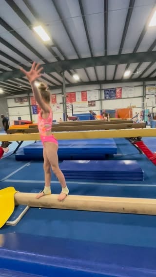 Onodi series…high beam loading @ultimatefusiongymnastics 

Leotard: @cocovidaleotards (Benta10 to save)
Bow:  @flipsidebows 

#cocovidaambassador
