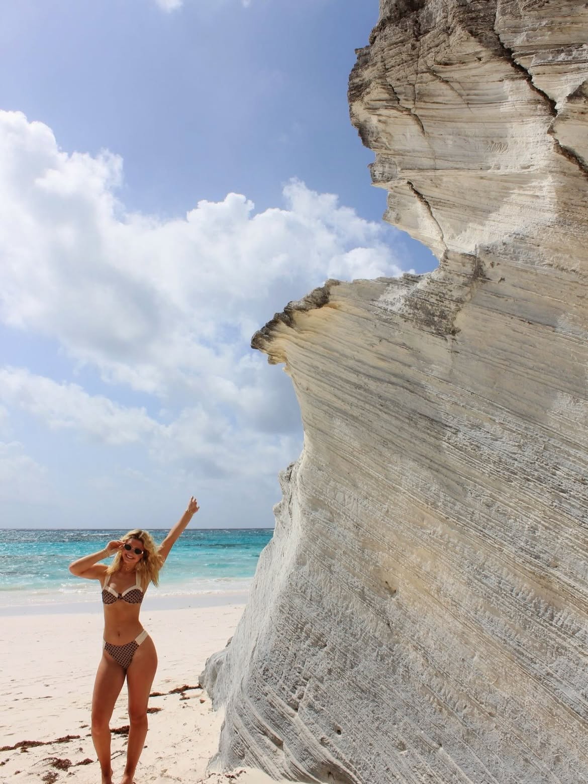 📍Castaway Cay, Bahamas, 
📍Lookout Cay at Lighthouse Point, Eleuthera